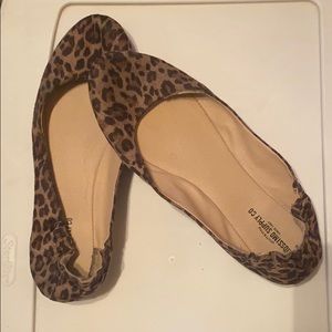 Mossimo Women’s leopard cheetah flats
